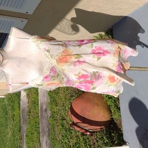 VS Floral Nightie (M)